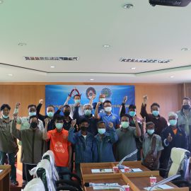 อมรมการจัดตั้งกลุ่มบริหารจัดการน้ำโครงการอันเนื่องมาจากพระราชดำริ ตำบลแสลงพัน อำเภอลำปลายมาศ จังหวัดบุรีรัมย์